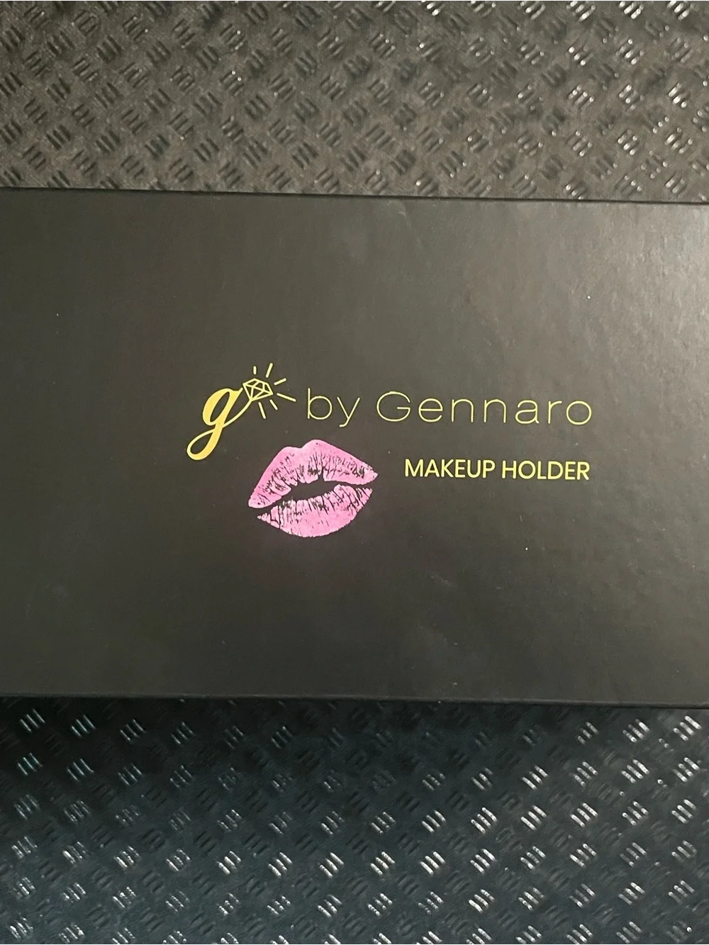 Pink Makeup Holder – Compact Vanity Organizer